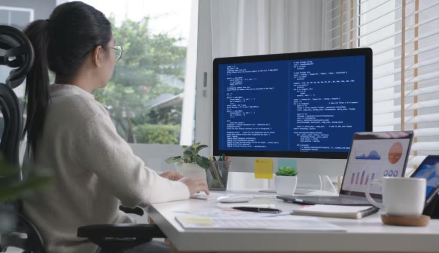 额敏县企业数字化解决方案:机器学习赋能商业模式升级的核心路径